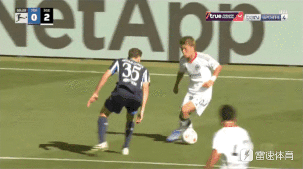 强!堂安律对阵霍芬海姆两射一传,评分高达9.9